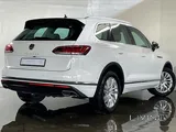 RENT SUV VW Touareg